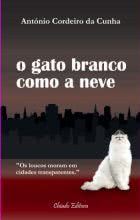 O Gato Branco Como a Neve